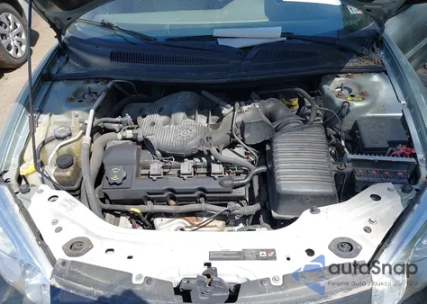 2005 Chrysler Sebring Touring из США, поврежденный, VIN 1C3EL55R85N706262